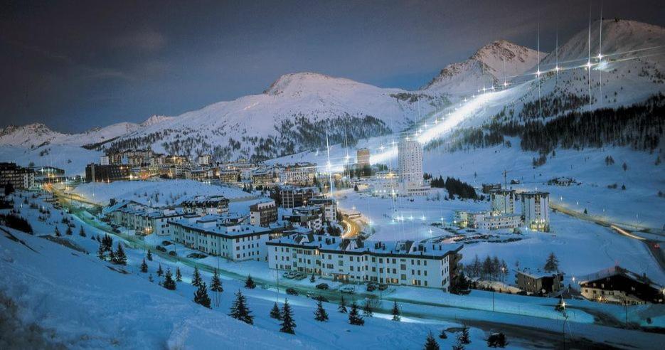 Attico Villaggio Olimpico Sestriere Exterior photo